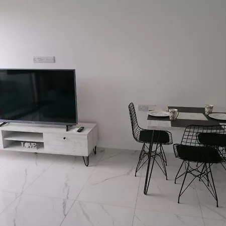 Retreat, Block B1, Unit3 Apartment *